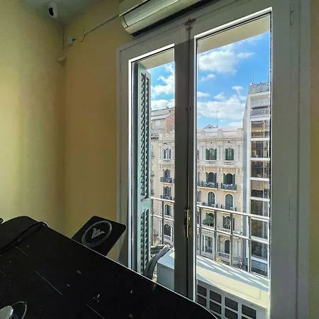 U-nique Rambla Catalunya * バルセロナ